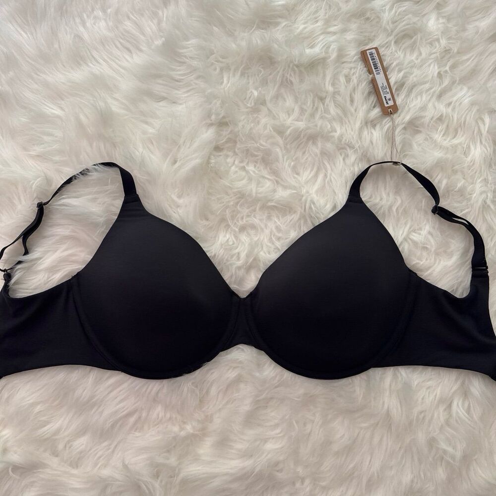 Skims Fits Everybody T-Shirt Bra Onyx Size 34DDDD